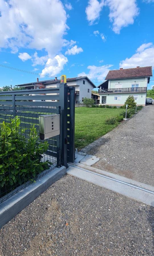 Apartman Lena Tusilovic Zewnętrze zdjęcie