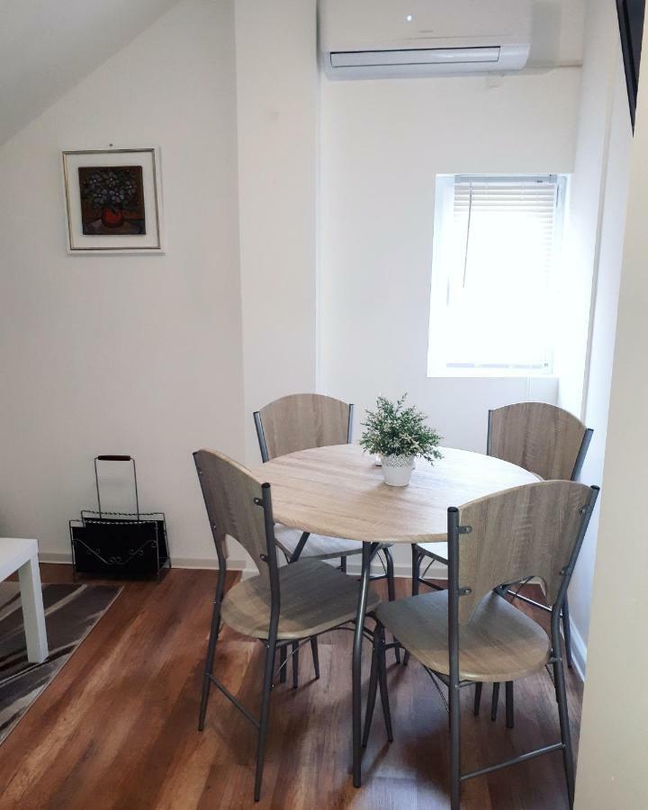 Apartman Lena Tusilovic Zewnętrze zdjęcie